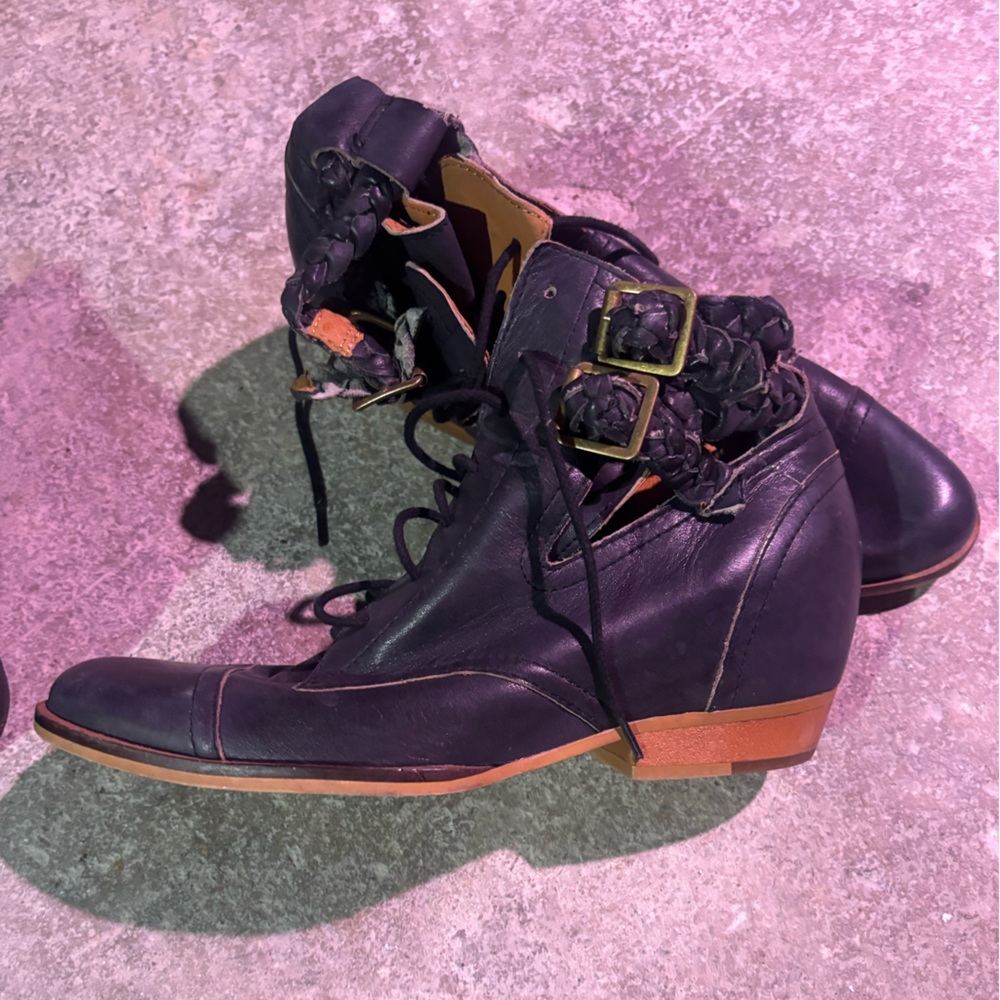 Lange Navy Leather Lace-Up Boots with Buckle